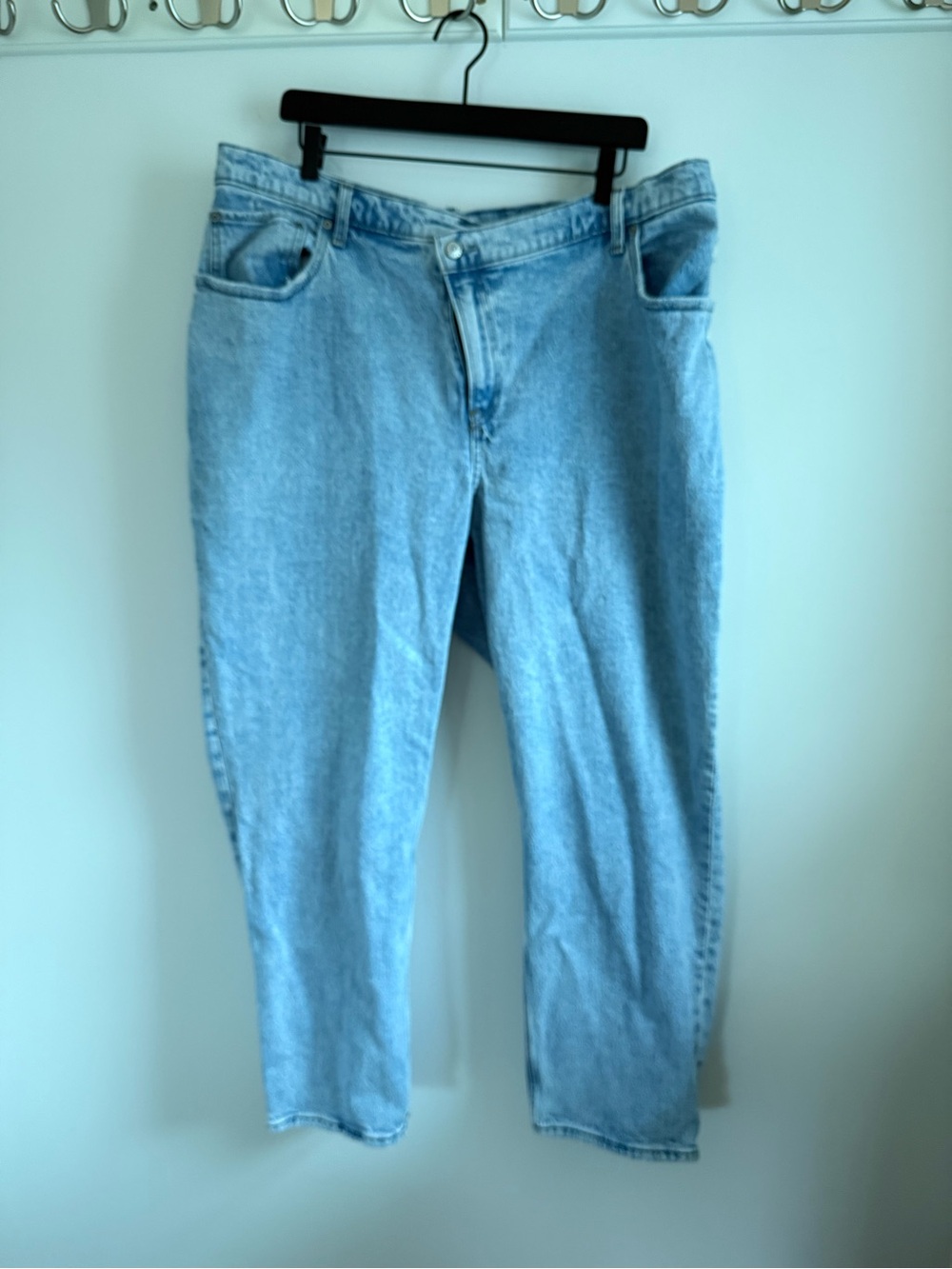 Abercrombie & Fitch Light Blue 90s style Relaxed Jeans